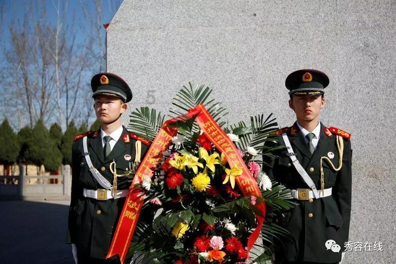 “柏拉图式爱情”真的只是精神恋爱吗?我们或许误解了柏拉图