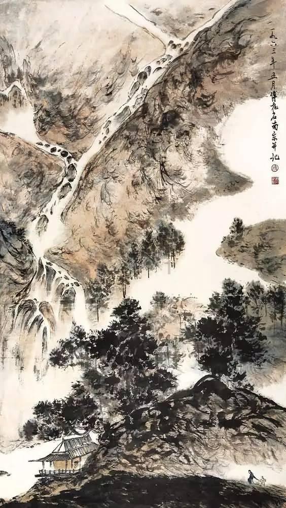 大运河全长一千七百多公里,连接杭州和北京,在古时至关重要